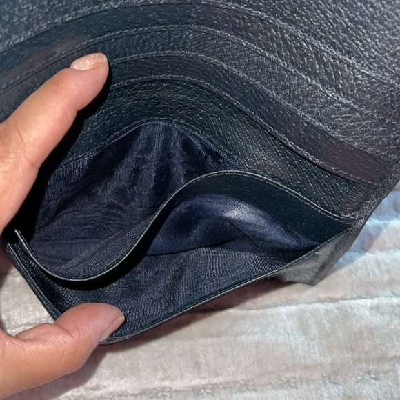 COPY - Authentic preloved Gucci wallet excellent condition navy blue. - Picture 13 of 14